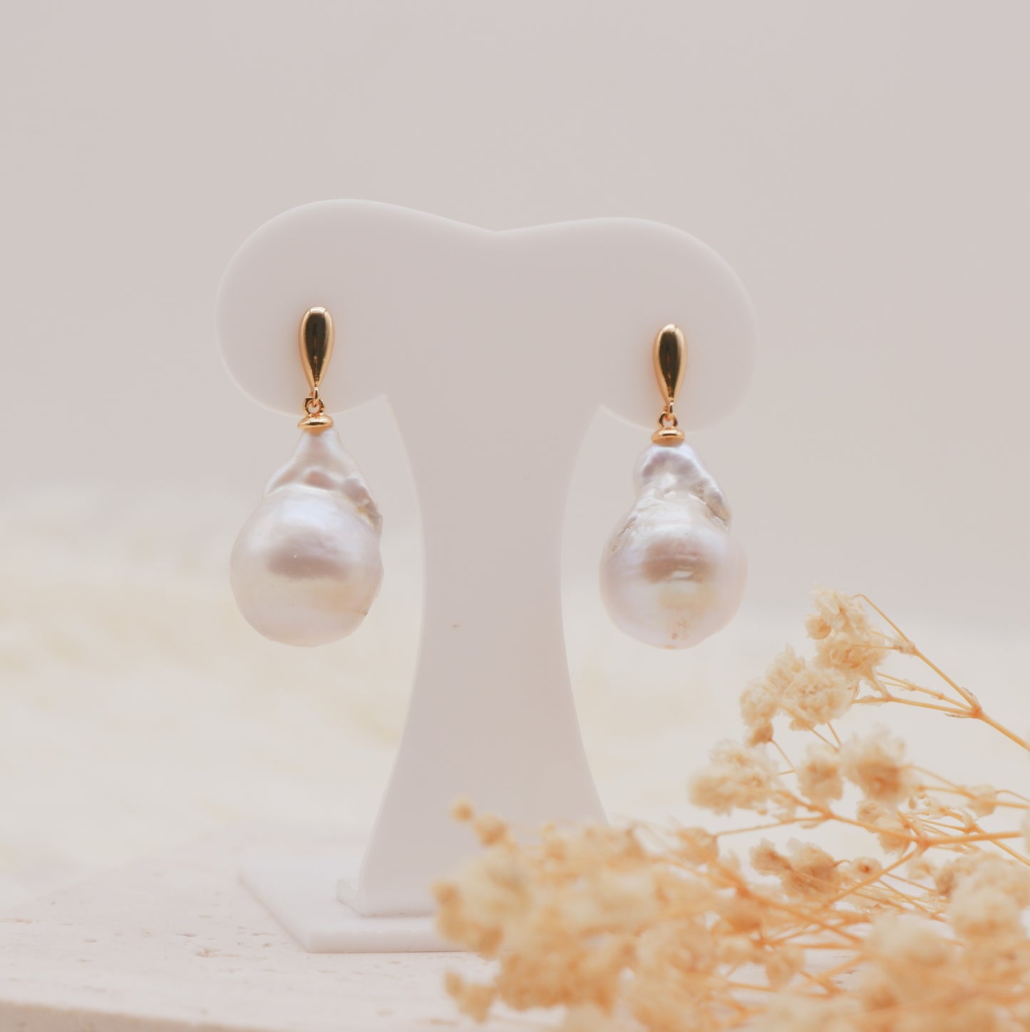 Baroque Dangling Earrings