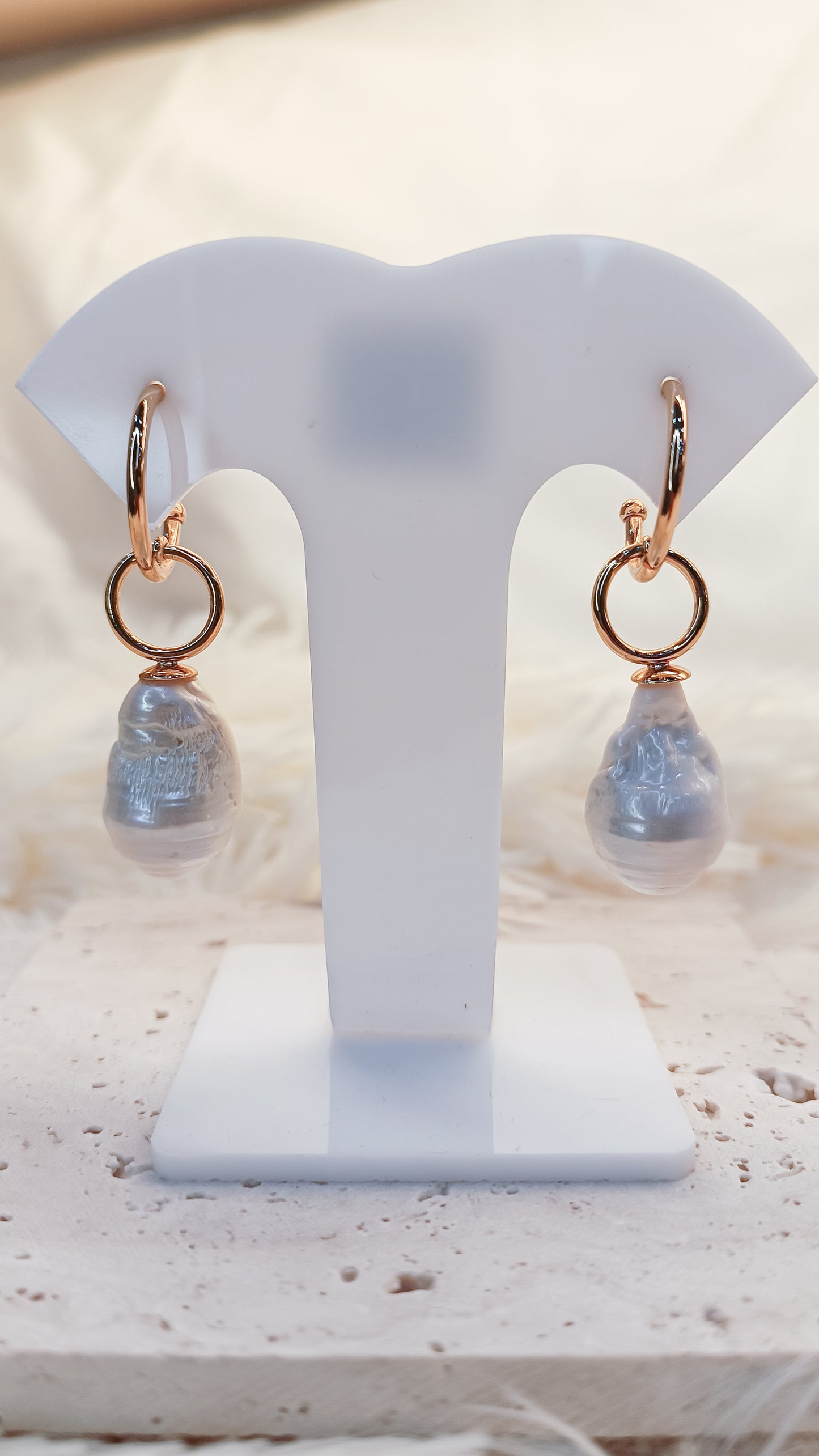 Baroque studded dangling earrings